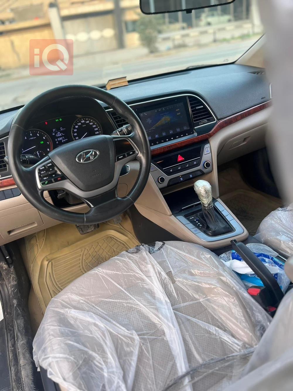 هیوندای ئەلەنترا